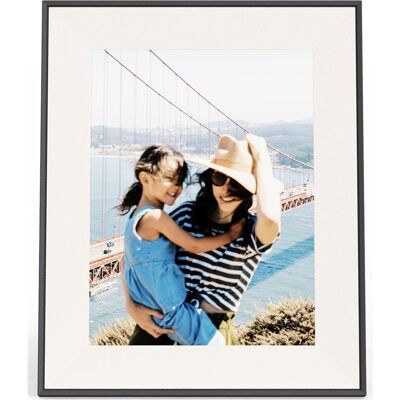 Aura Frames AF215 (11.80", 1600 x 1200 pixels), Cadre numérique, Noir - Publicité Aura Frames AF215 (11.80", 1600 x 1200 pixels), Cadre numérique, Noir - Publicité