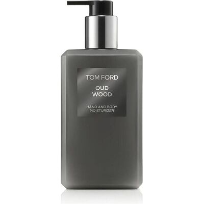 Tom Ford, Lotion pour le corps, Idratante per Mani e Corpo Oud Wood (Crème pour le corps, Lotion pour le corps, 240 ml) - Publicité Tom Ford, Lotion pour le corps, Idratante per Mani e Corpo Oud Wood (Crème pour le corps, Lotion pour le corps, 240 ml) - Publicité