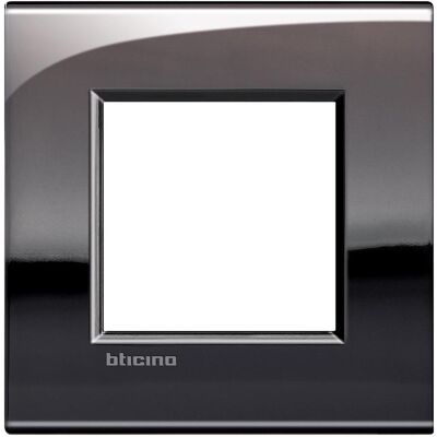 Bticino, Accessoires Gamme d'interrupteurs, LNE4802PT - Publicité Bticino, Accessoires Gamme d'interrupteurs, LNE4802PT - Publicité
