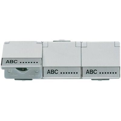Jung 623NAW - Prise Schuko triple - 16A 250V - Publicité Jung 623NAW - Prise Schuko triple - 16A 250V - Publicité
