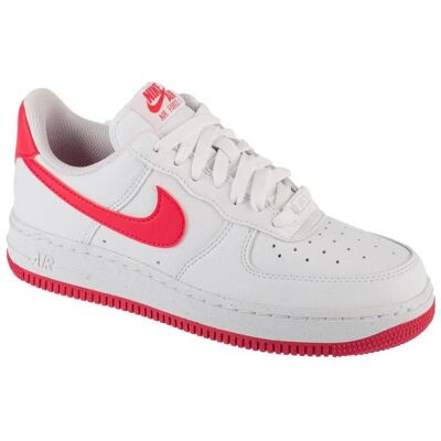 Baskets Nike Air Force 1 '07 Next Nature Blanc/Pink Femme - Publicité Baskets Nike Air Force 1 '07 Next Nature Blanc/Pink Femme - Publicité