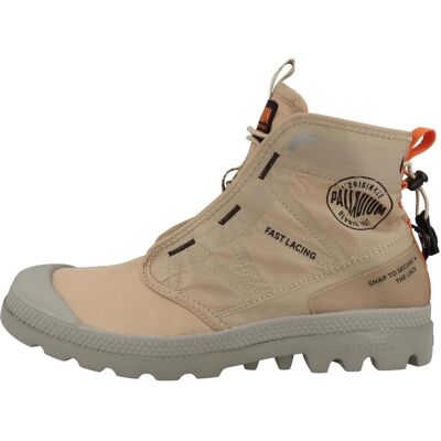 Palladium Pampa Travel Lite - Chaussures - Publicité Palladium Pampa Travel Lite - Chaussures - Publicité