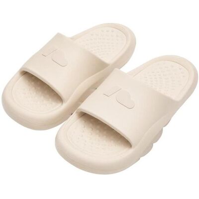 Kubota, Tongs, Futuro Cloud Flip Flops Beige K25SS-113-001-03-1, Beige, (37) - Publicité Kubota, Tongs, Futuro Cloud Flip Flops Beige K25SS-113-001-03-1, Beige, (37) - Publicité