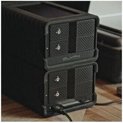 Glyph Blackbox PRO RAID 60TB, Enterprise Class, USB-C (3.1, Gen 2) (60 To), Disque dur externe - Publicité Glyph Blackbox PRO RAID 60TB, Enterprise Class, USB-C (3.1, Gen 2) (60 To), Disque dur externe - Publicité
