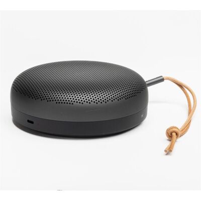 Bang & Olufsen Beosound A1 (2e génération) - ANTHRACITE OXYGÈNE - Publicité Bang & Olufsen Beosound A1 (2e génération) - ANTHRACITE OXYGÈNE - Publicité