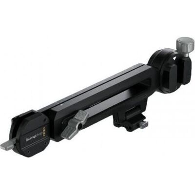 Blackmagic Extension URSA Cine EVF, Accessoires vidéo - Publicité Blackmagic Extension URSA Cine EVF, Accessoires vidéo - Publicité