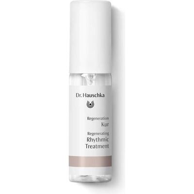 Soins Peau Rubis Rose Dr. Hauschka - Traitement Peau Matura - Publicité Soins Peau Rubis Rose Dr. Hauschka - Traitement Peau Matura - Publicité