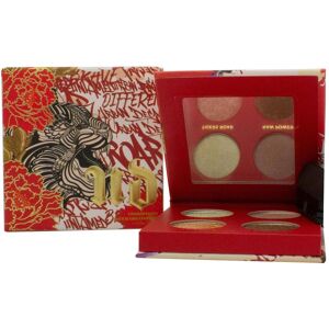 Urban Decay Édition Limitée du Nouvel An Chinois Palette de Fards - Palette de Fards - Publicité Urban Decay Édition Limitée du Nouvel An Chinois Palette de Fards - Palette de Fards - Publicité