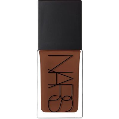 NARS Mali Fond de Teint Lumineux - Éclaircissant, Finition Naturelle - Publicité NARS Mali Fond de Teint Lumineux - Éclaircissant, Finition Naturelle - Publicité