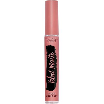 Victoria's Secret, Rouge à lèvres + gloss, Rouge à lèvres crème Velvet Matte Adored (Adored) - Publicité Victoria's Secret, Rouge à lèvres + gloss, Rouge à lèvres crème Velvet Matte Adored (Adored) - Publicité