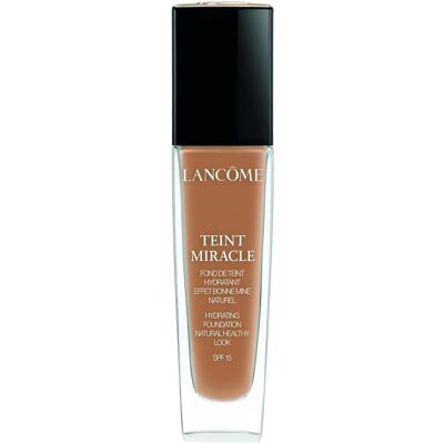 Lancôme 11 Muscade Fond de Teint Liquide - Éclatant, Hydratant - Publicité Lancôme 11 Muscade Fond de Teint Liquide - Éclatant, Hydratant - Publicité