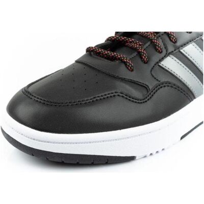 Chaussures de basketball adidas Hoops 3.0 Mid noires d'hiver - Publicité Chaussures de basketball adidas Hoops 3.0 Mid noires d'hiver - Publicité
