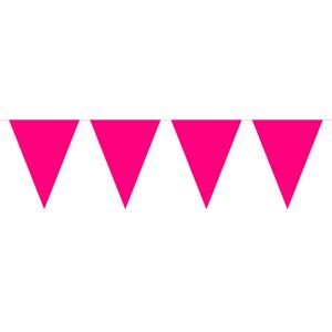 Guirlande Triangulaire Magenta 10m - Guirlande - Publicité Guirlande Triangulaire Magenta 10m - Guirlande - Publicité