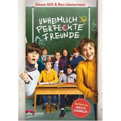 DTV Unheimlich perfekte Freunde, Livre pour enfants de Simone Höft, Nora Lämmermann - Publicité DTV Unheimlich perfekte Freunde, Livre pour enfants de Simone Höft, Nora Lämmermann - Publicité