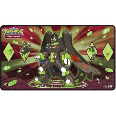 Ultra Pro Pokémon - Zygarde Legendary Foil Play Mat - Publicité Ultra Pro Pokémon - Zygarde Legendary Foil Play Mat - Publicité