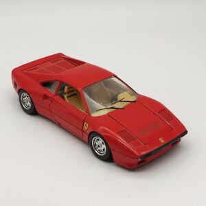 Acer voiture miniature de collection Ferrari GTO 1984 scala 1/24 - Burago Rouge - Publicité