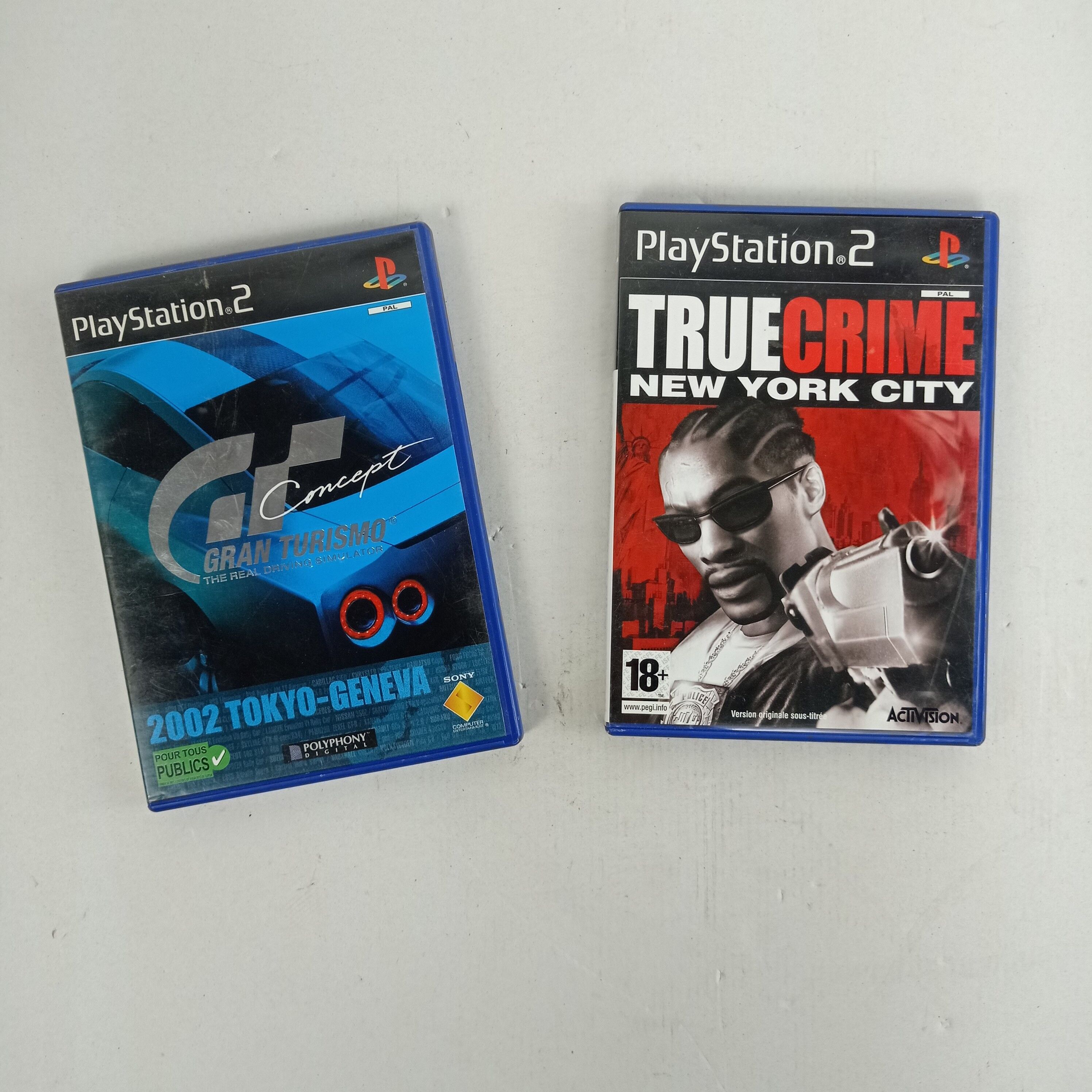 Lot de 2 CD jeu console - Playstation 2