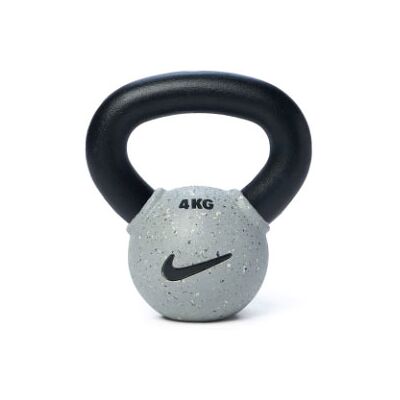 Kettlebell Nike Strength Revêtue de Caoutchouc (Gris Loup) - 4kg - Publicité Kettlebell Nike Strength Revêtue de Caoutchouc (Gris Loup) - 4kg - Publicité