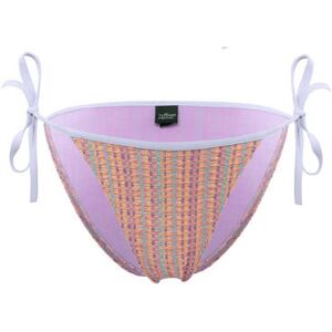 Tatiane de Freitas - Culotte bikini jacquard carrement M - Publicité Tatiane de Freitas - Culotte bikini jacquard carrement M - Publicité