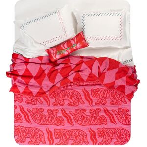 Zsa Zsa Zsu - Couvre-lit en coton Jacquard à franges rose et rouge 260x240 cm - Publicité Zsa Zsa Zsu - Couvre-lit en coton Jacquard à franges rose et rouge 260x240 cm - Publicité