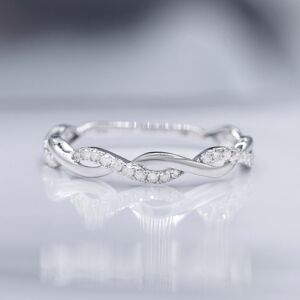 Caratelli - Bague Diamant tressé or blanc T.56 - Publicité Caratelli - Bague Diamant tressé or blanc T.56 - Publicité