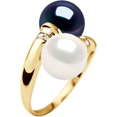 Pearl Addict - Bague Toi & Moi Or Jaune, Diamants 0.06 ct & Perles de Culture d'Eau Douce Rondes blanc naturel/noir 50 - Publicité Pearl Addict - Bague Toi & Moi Or Jaune, Diamants 0.06 ct & Perles de Culture d'Eau Douce Rondes blanc naturel/noir 50 - Publicité