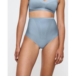 Triumph - String Triumph Shape Smart Highwaist String chambray M - Publicité Triumph - String Triumph Shape Smart Highwaist String chambray M - Publicité