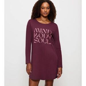 Triumph - Chemise de nuit Nightdresses NDK LSL X bourgogne foncé 38 - Publicité Triumph - Chemise de nuit Nightdresses NDK LSL X bourgogne foncé 38 - Publicité