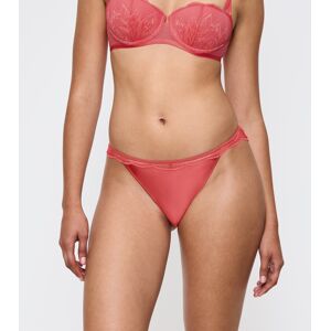 Triumph - Slip échancré Crazy Stupid Love Highleg Tai orange sanguine 44 - Publicité Triumph - Slip échancré Crazy Stupid Love Highleg Tai orange sanguine 44 - Publicité