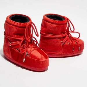 Moon Boot - Boots Après-ski en Velours Mars rouges T.37/38 - Publicité Moon Boot - Boots Après-ski en Velours Mars rouges T.37/38 - Publicité
