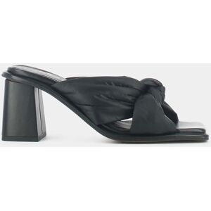 Jonak - Mules en Cuir Bab noires - Talon 7 cm 36 - Publicité Jonak - Mules en Cuir Bab noires - Talon 7 cm 36 - Publicité