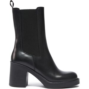British Passport - Chelsea Boots en Cuir Clara noires - Talon 8 cm 40 - Publicité British Passport - Chelsea Boots en Cuir Clara noires - Talon 8 cm 40 - Publicité