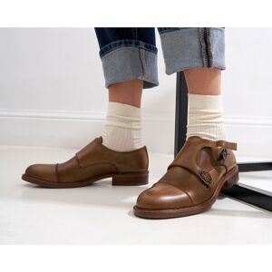 British Passport - Monks Straight Cap en Cuir kaki 37 - Publicité British Passport - Monks Straight Cap en Cuir kaki 37 - Publicité
