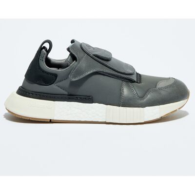 Adidas - Baskets Futurepacer grises T.39 1/3 - Publicité Adidas - Baskets Futurepacer grises T.39 1/3 - Publicité