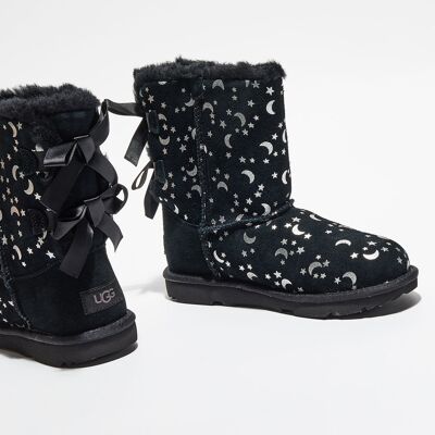 Ugg - Boots fourrées Laine en Velours de cuir Bailey BoMoon and Stars noires TF.36/TUS.4 - Publicité Ugg - Boots fourrées Laine en Velours de cuir Bailey BoMoon and Stars noires TF.36/TUS.4 - Publicité