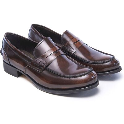 British Passport - Mocassins en Cuir Penny marron 44 - Publicité British Passport - Mocassins en Cuir Penny marron 44 - Publicité