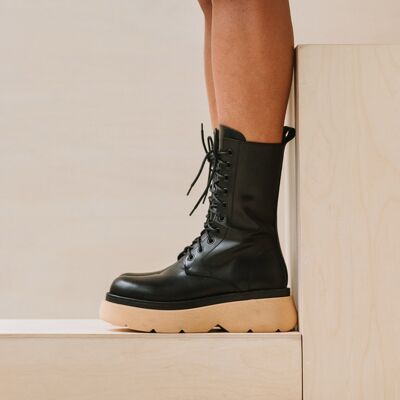 Jonak - Boots en Cuir Romulus noir/miel - Talon 5 cm 36 - Publicité Jonak - Boots en Cuir Romulus noir/miel - Talon 5 cm 36 - Publicité