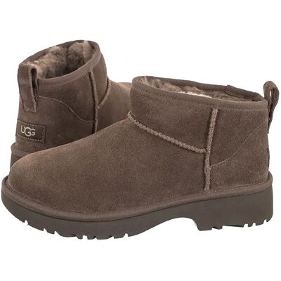UGG - Kids Classic Ultra Mini New Heights Boots - Publicité UGG - Kids Classic Ultra Mini New Heights Boots - Publicité