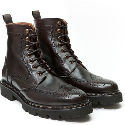 British Passport - Bottes derby en cuir Guillaume marron foncé 45 - Publicité British Passport - Bottes derby en cuir Guillaume marron foncé 45 - Publicité