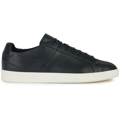 Geox - Sneakers en cuir Regio bleu marine 45 - Publicité Geox - Sneakers en cuir Regio bleu marine 45 - Publicité
