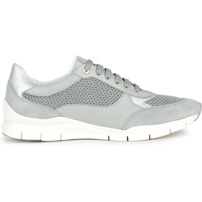 Geox - Sneakers en cuir Sukie gris pâle 36 - Publicité Geox - Sneakers en cuir Sukie gris pâle 36 - Publicité