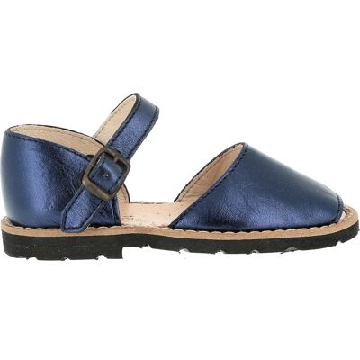 Minorquines - Sandales en cuir Perforé Frailera Boucle Azul bleues 21 - Publicité Minorquines - Sandales en cuir Perforé Frailera Boucle Azul bleues 21 - Publicité