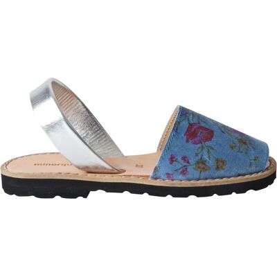 Minorquines - Sandales en cuir Avarcas Fleuri bleues 34 - Publicité Minorquines - Sandales en cuir Avarcas Fleuri bleues 34 - Publicité