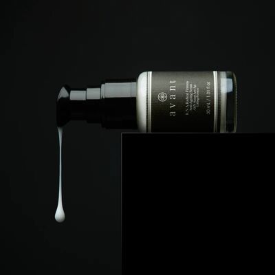 Avant Skincare - ARN Sérum Anti-Âge Lifting-Fermeté 30 ml OS - Publicité Avant Skincare - ARN Sérum Anti-Âge Lifting-Fermeté 30 ml OS - Publicité