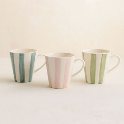 Novastyl - 6 Tasse Arlequin 20Cl En Grès Blanc Rayures Couleurs Assorties OS - Publicité Novastyl - 6 Tasse Arlequin 20Cl En Grès Blanc Rayures Couleurs Assorties OS - Publicité