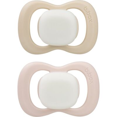 B.Box Glow 6m+ tétine Blush/Latte 2 pcs - Publicité B.Box Glow 6m+ tétine Blush/Latte 2 pcs - Publicité