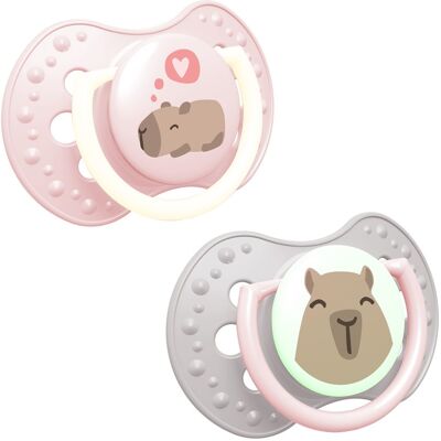 LOVI CAPICHILL 0-6m tétine Girl 2 pcs - Publicité LOVI CAPICHILL 0-6m tétine Girl 2 pcs - Publicité