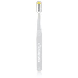 Officina Naturae Eco-friendly brosse à dents pour enfants teinte Yellow 1 pcs