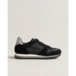 Novesta Marathon Trail Running Sneaker Black