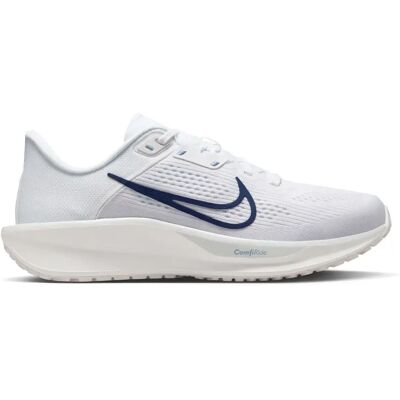 Chaussures de running femme Nike Quest 6 37,5 - Publicité Chaussures de running femme Nike Quest 6 37,5 - Publicité